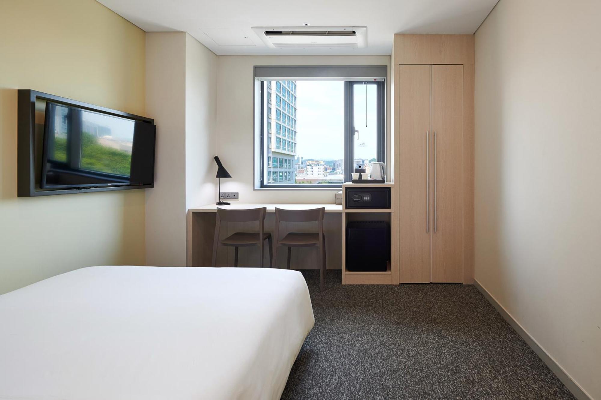 Nine Tree By Parnas Seoul Dongdaemun Hotel Bagian luar foto
