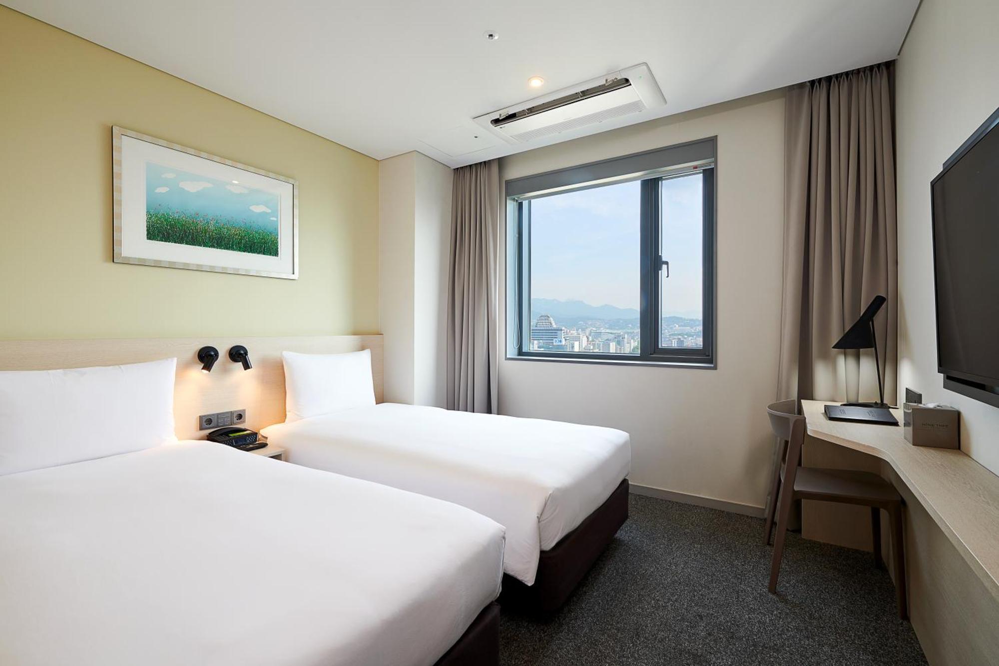 Nine Tree By Parnas Seoul Dongdaemun Hotel Bagian luar foto