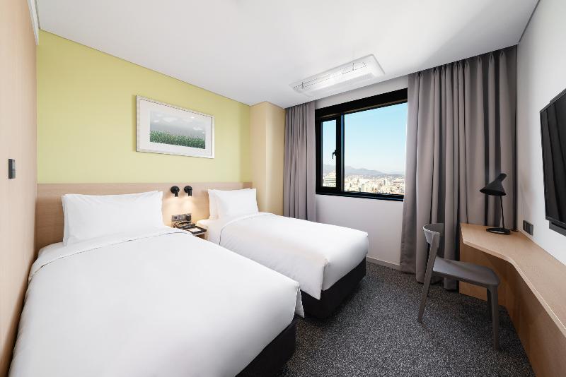 Nine Tree By Parnas Seoul Dongdaemun Hotel Bagian luar foto
